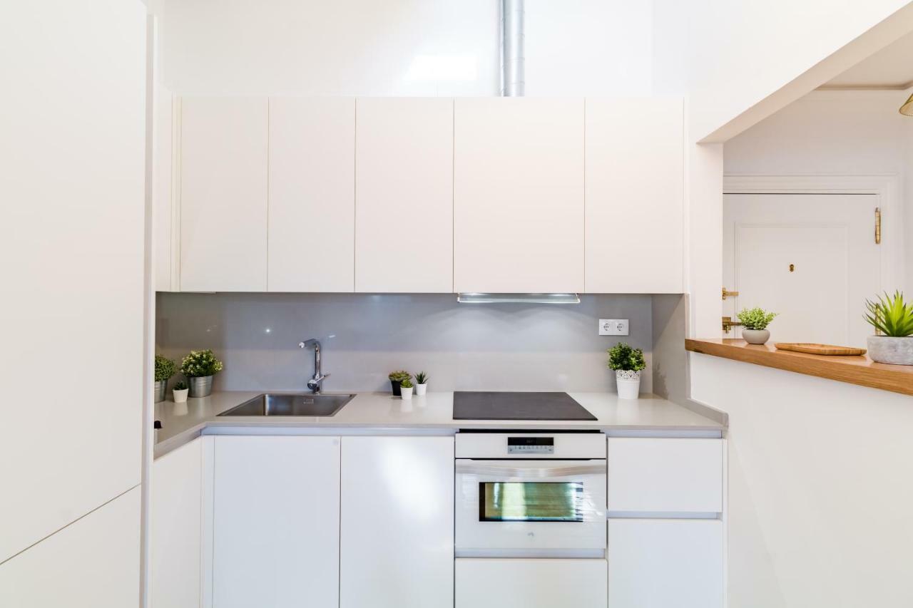 Puerta Del Sol VI Apartment Madrid Ngoại thất bức ảnh